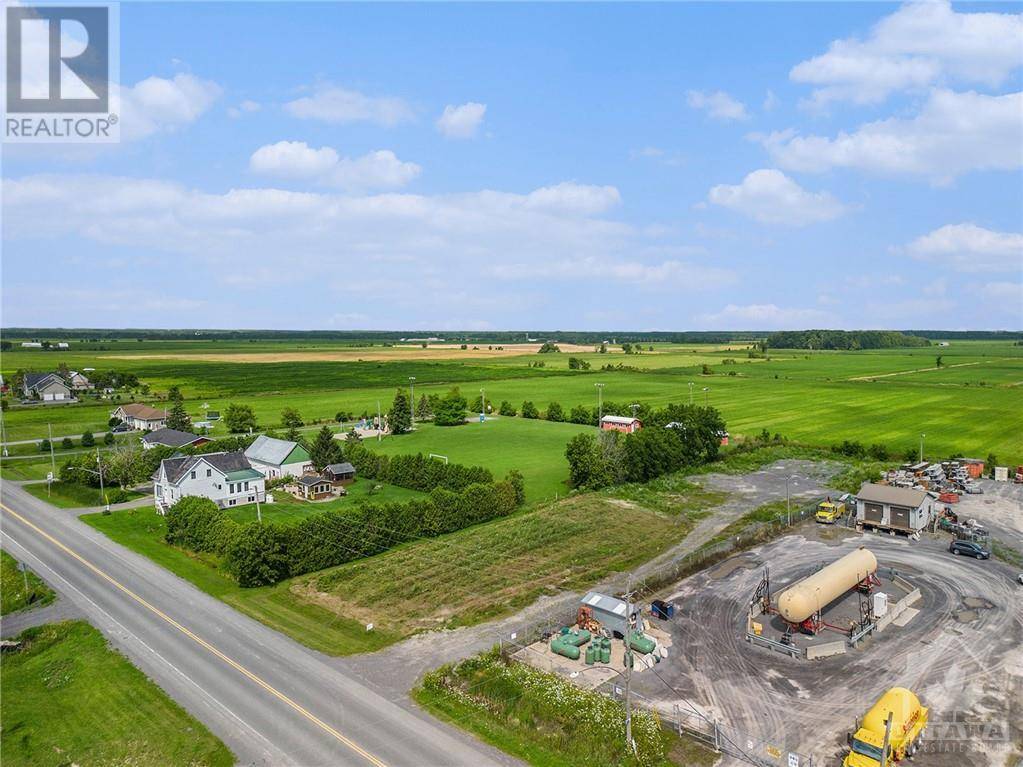 Casselman, ON K0A1M0,2651 COUNTY RD 3 ROAD