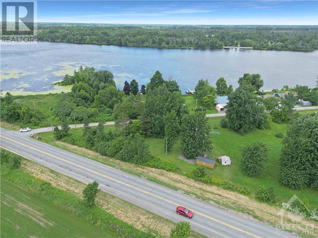 Kemptville, ON K0G1G0,3826 RIDEAU RIVER ROAD