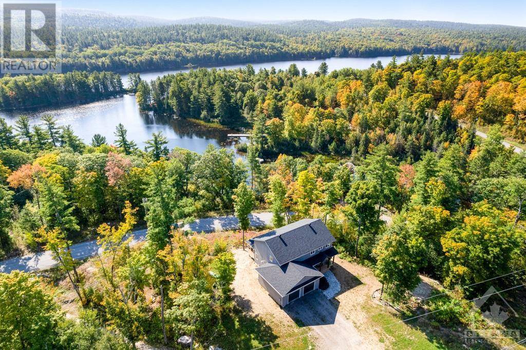 Calabogie, ON K0J1H0,1074 BARRETT CHUTE ROAD