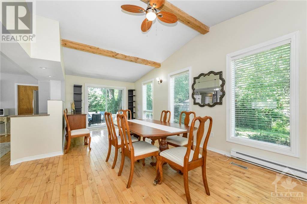 Manotick, ON K4M1E4,1133 JEAN PARK ROAD