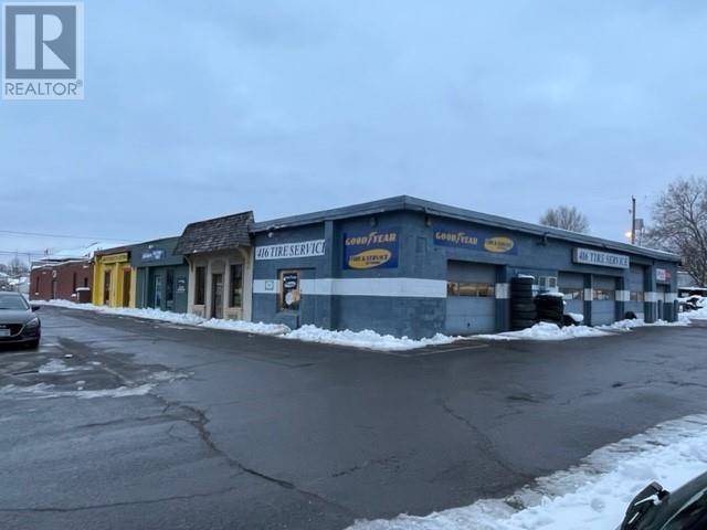 Kemptville, ON K0G1J0,31-33 CLOTHIER STREET