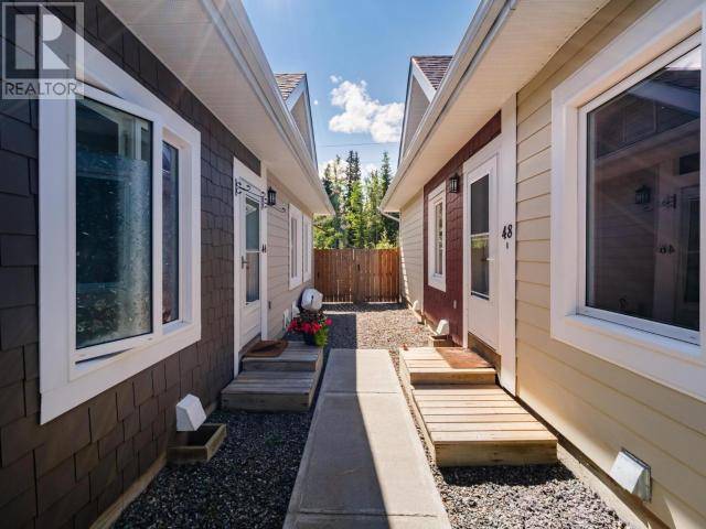 Whitehorse, YT Y1A0E2,48-67 RIVER RIDGE LANE