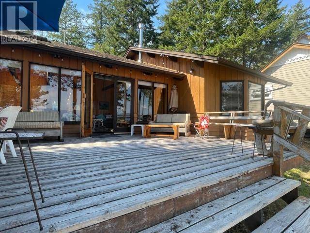 Savary Island, BC V0N2G0,940 HANSON LANE