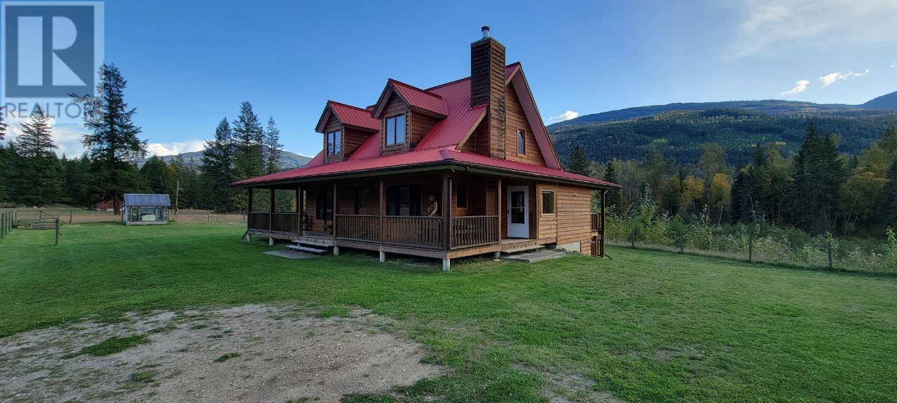 Clearwater, BC V0E1N1,2200 YELLOWHEAD  S Highway