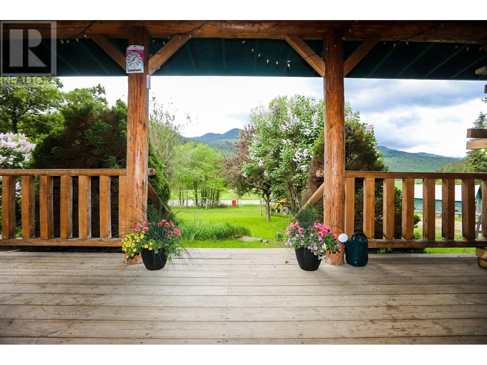 Barriere, BC V0E2E0,1468 AGATE BAY Road