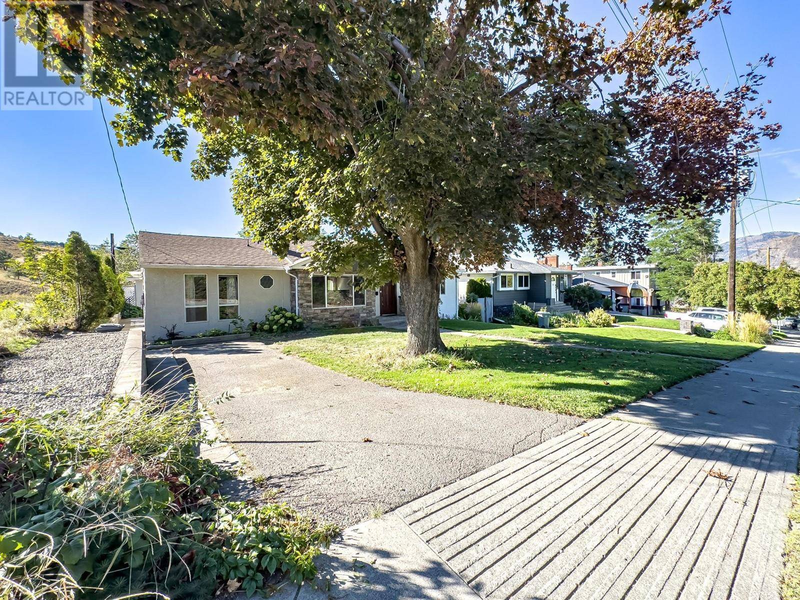 Kamloops, BC V2C3S4,1376 6TH Avenue