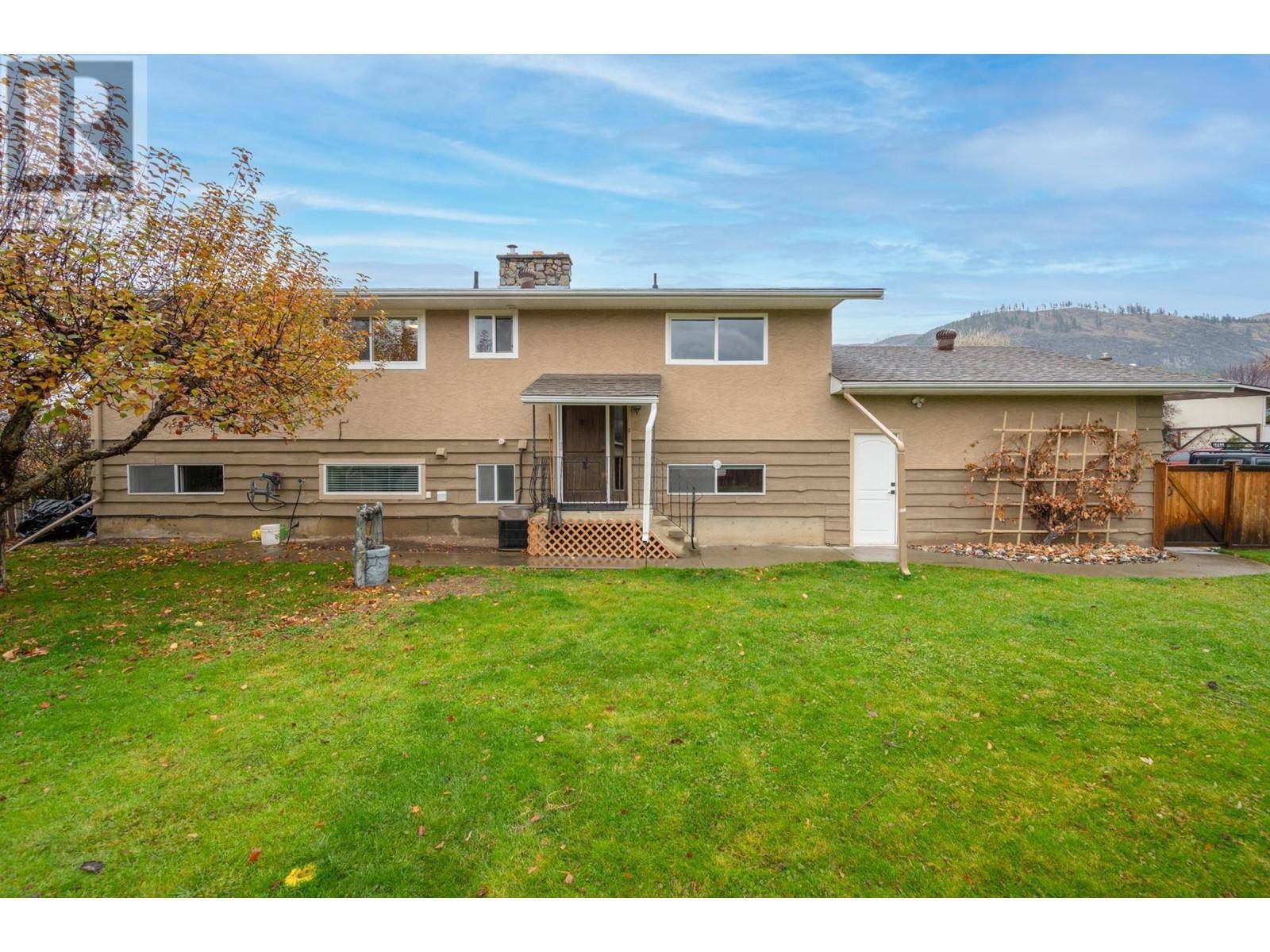 Kamloops, BC V2H1M1,4875 KATHLEEN  Place