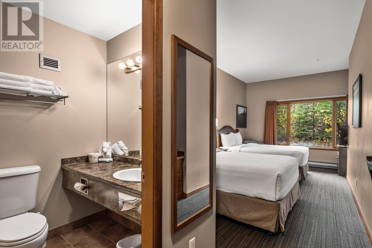 Sun Peaks, BC V0E5N0,3220 VILLAGE WAY #125/127