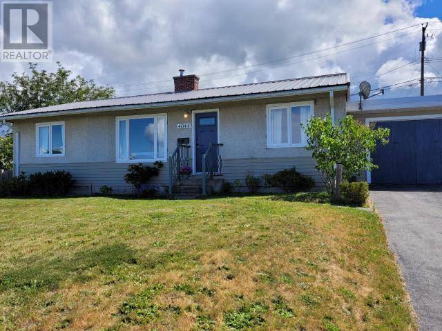 Powell River, BC,4044 MANITOBA AVE