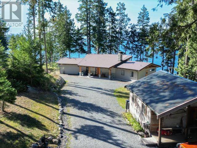 Powell River, BC,12369 SCOTCH FIR POINT RD