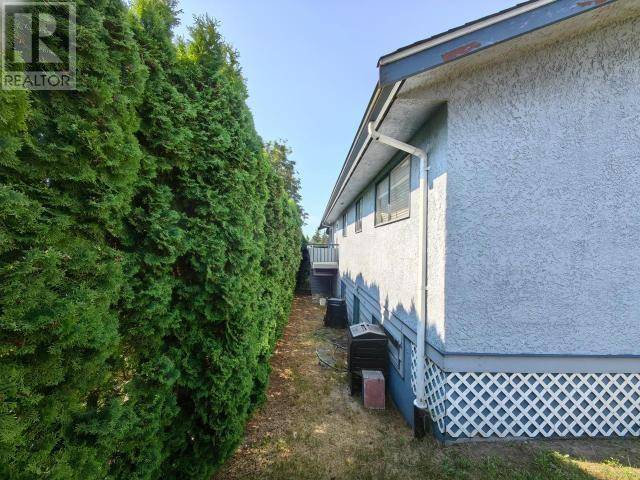 Powell River, BC V8A1B1,3298 VANANDA AVE