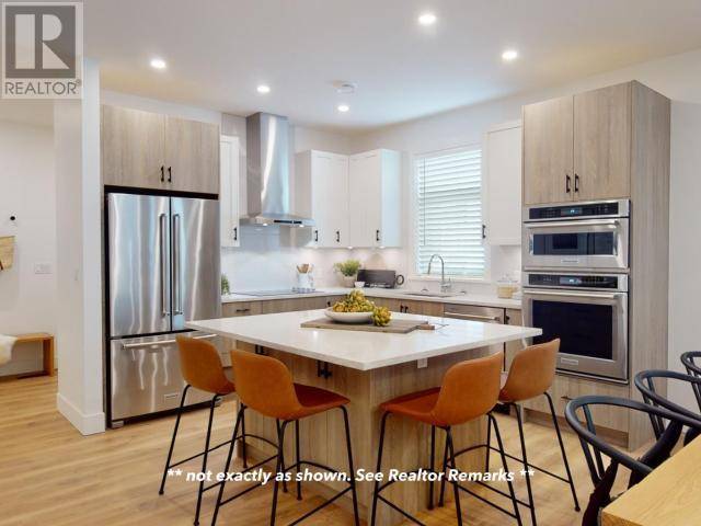 Powell River, BC V8A5T4,4066 SATURNA AVE