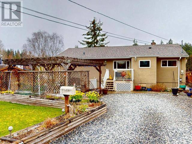 Powell River, BC V8A4G9,5424 SAANICH AVE