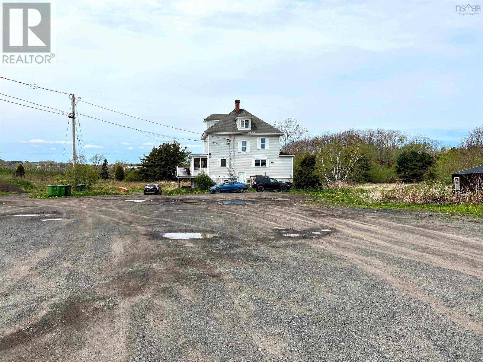 Plymouth, NS B2H5C5,5161 East River Road