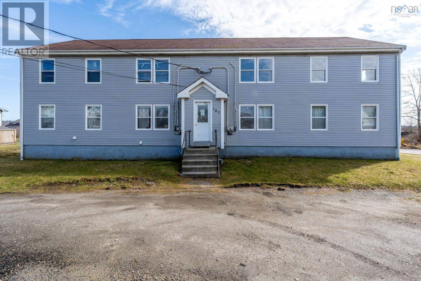 Yarmouth, NS B5A2J5,107 Pleasant Street