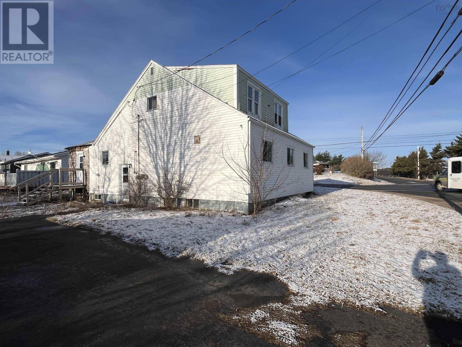 Stellarton, NS B0K1S0,95 Pleasant Street