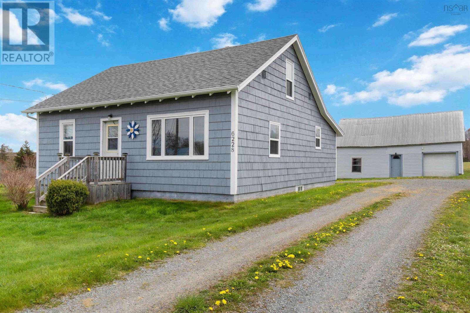 Ashmore, NS B0W3T0,6228 Highway 101