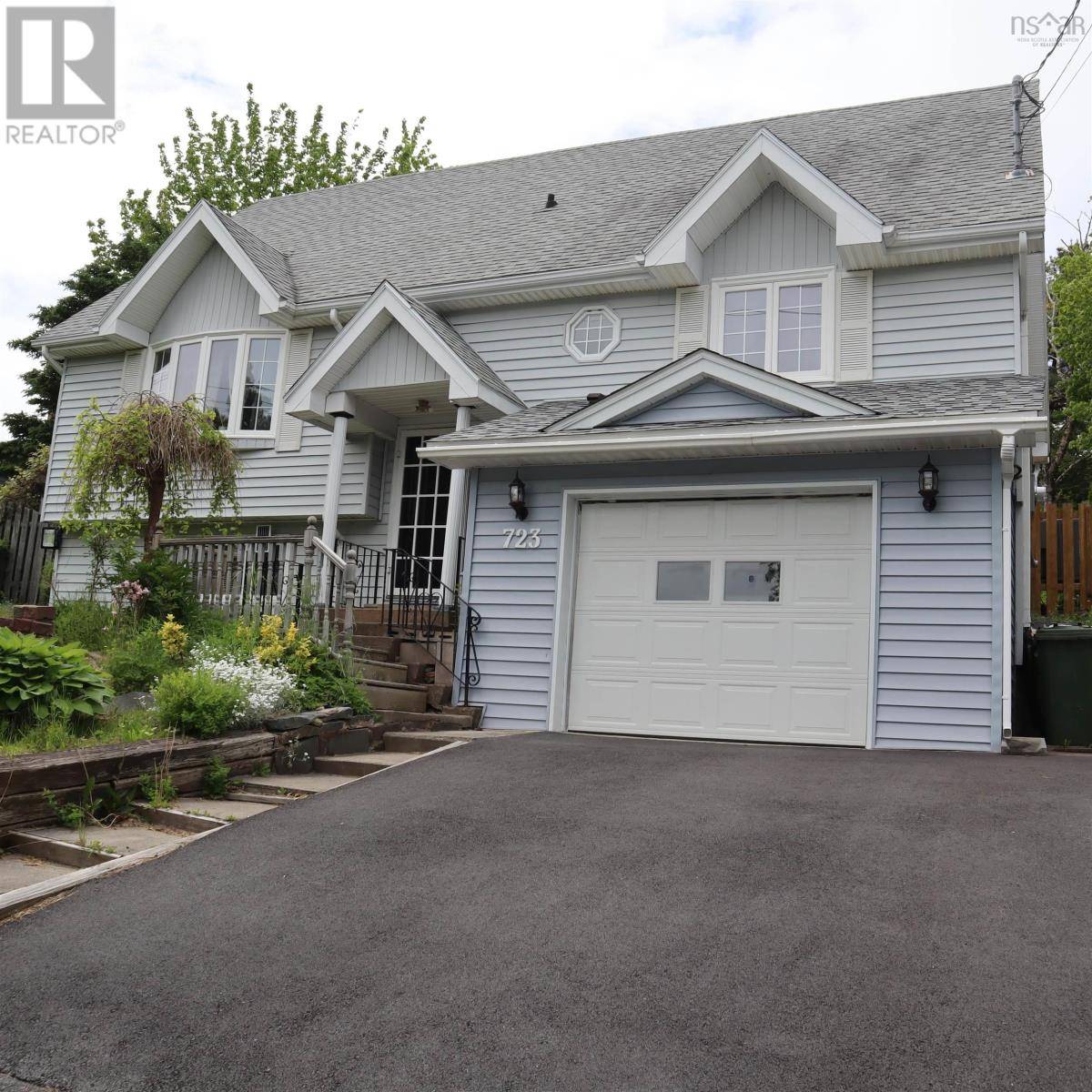 Dartmouth, NS B2X2G6,723 Waverley Road