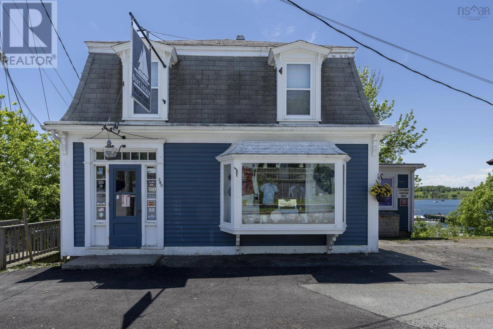 Lunenburg, NS B0J2C0,280 Montague Street