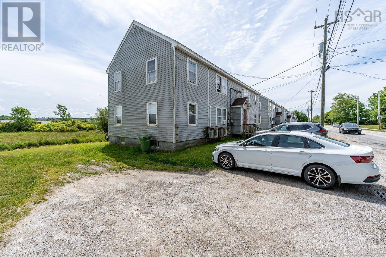 Yarmouth, NS B5A2J3,83 Pleasant Street