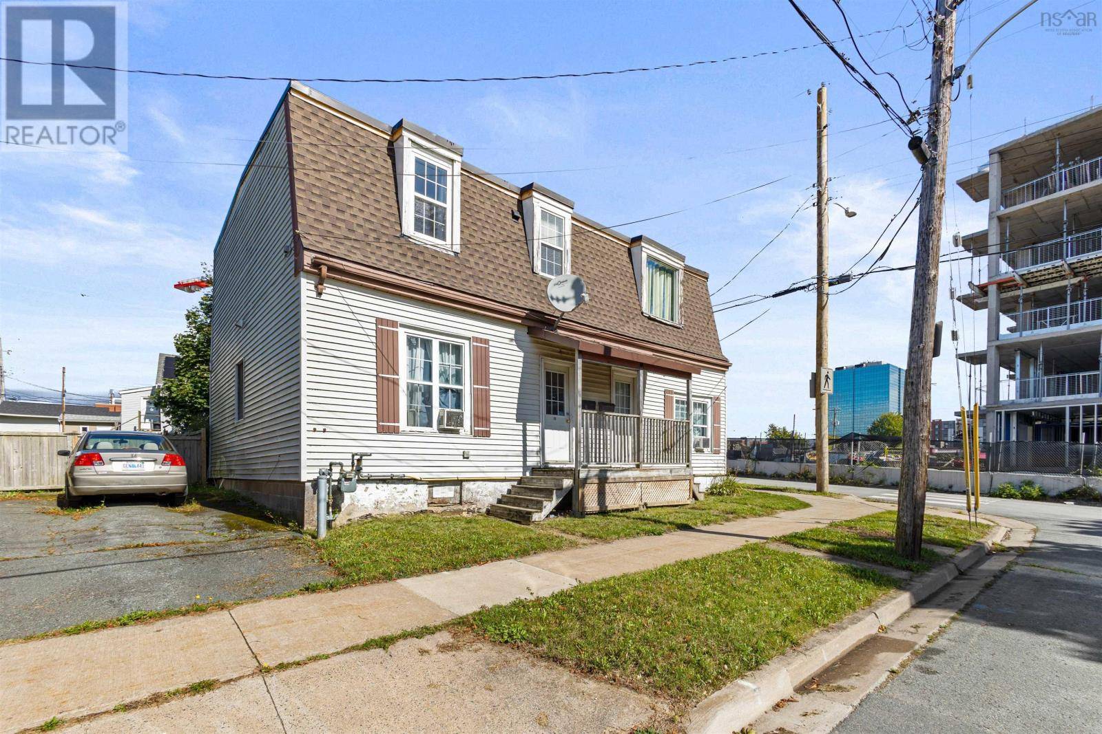 Dartmouth, NS B3A1L4,2/2A John Street