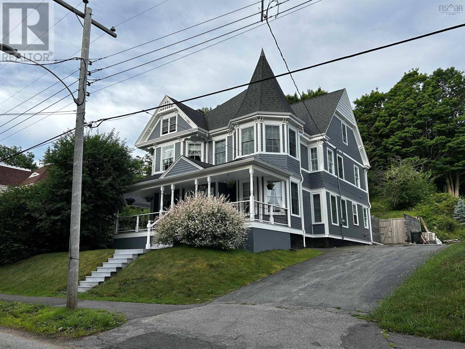 Digby, NS B0V1A0,157 Queen Street