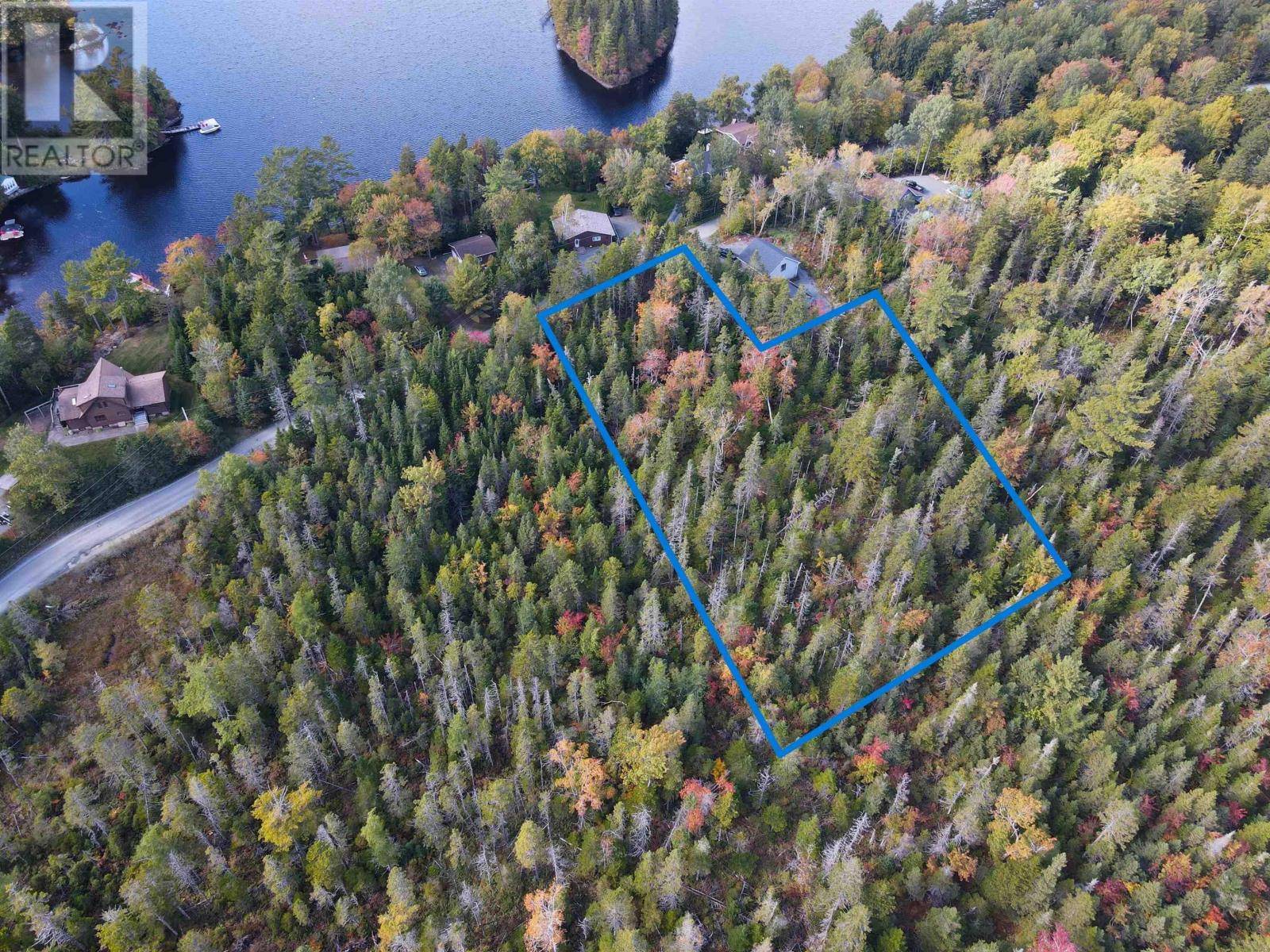 Mount Uniacke, NS B0N1Z0,PL-11 Pigott Lake Road