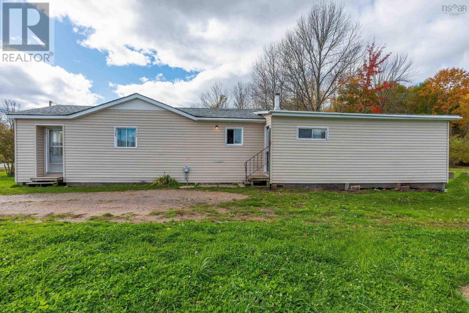 Torbrook West, NS B0S1P0,815 Torbrook Road