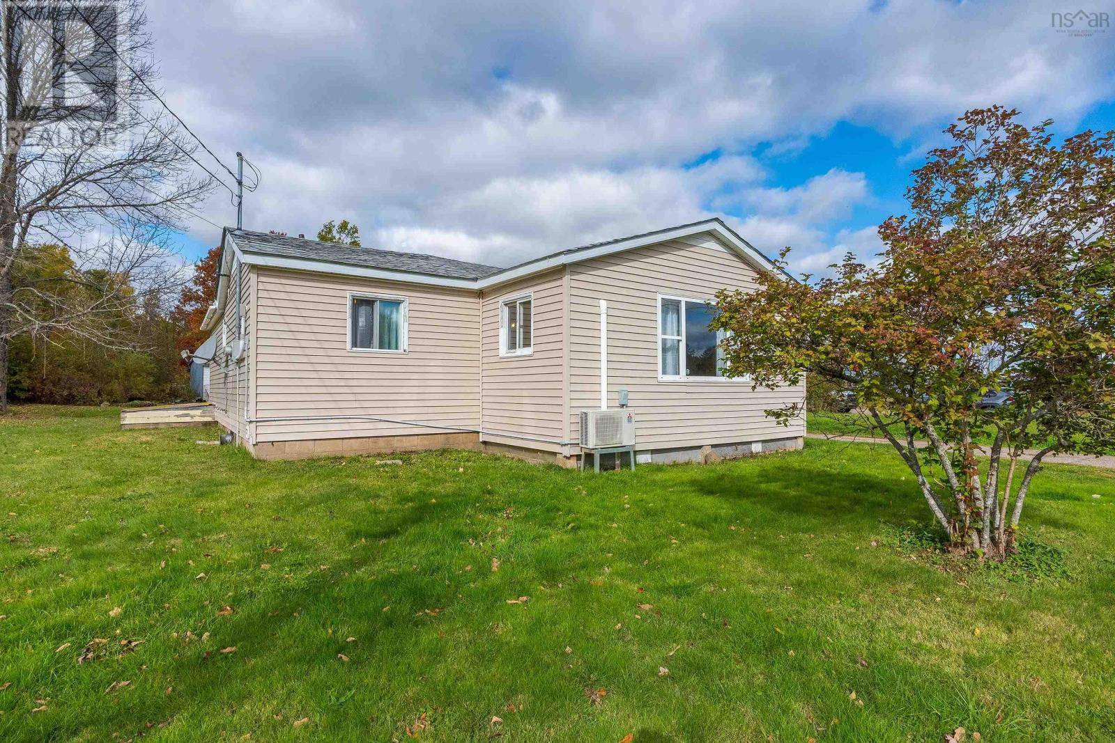 Torbrook West, NS B0S1P0,815 Torbrook Road