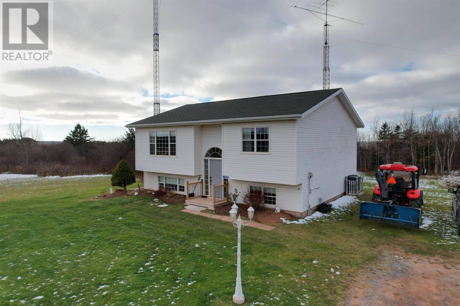 Haliburton, C0B1E0,7303 RTE 14|7307