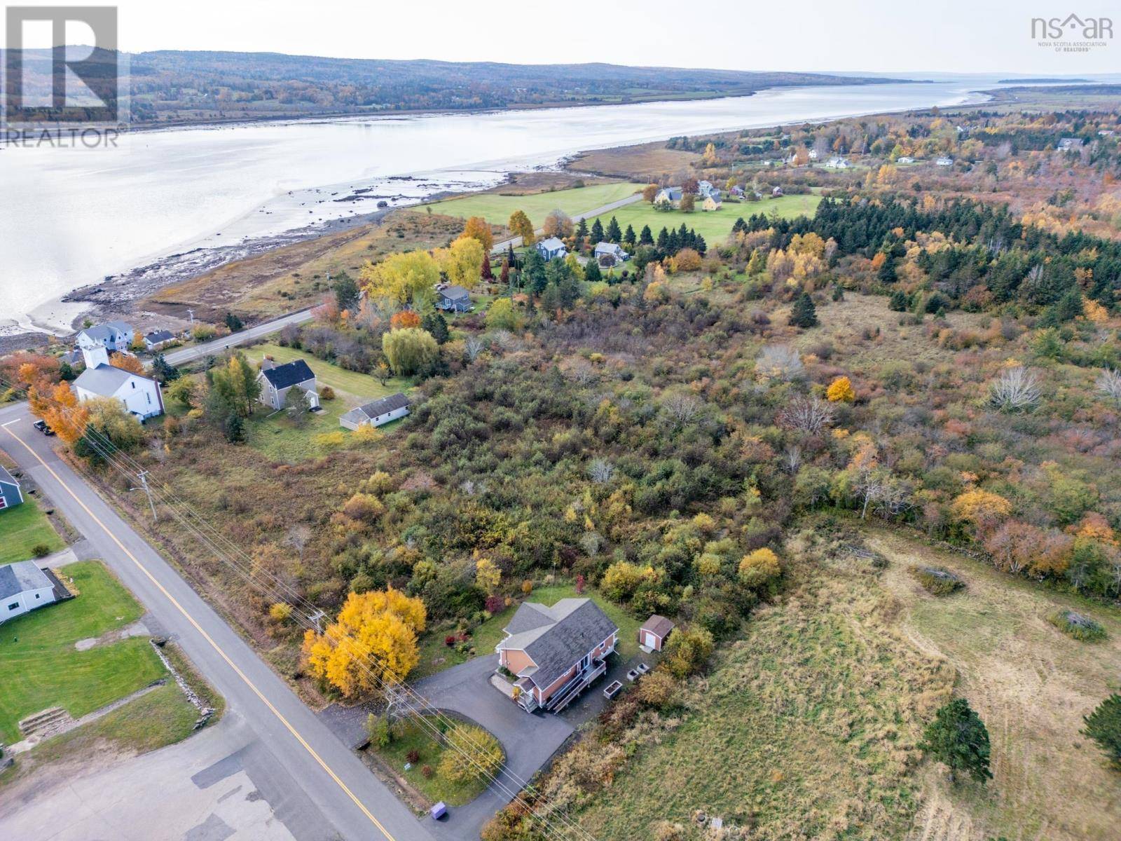 Granville Ferry, NS B0S1A0,31 Mills Mountain Road