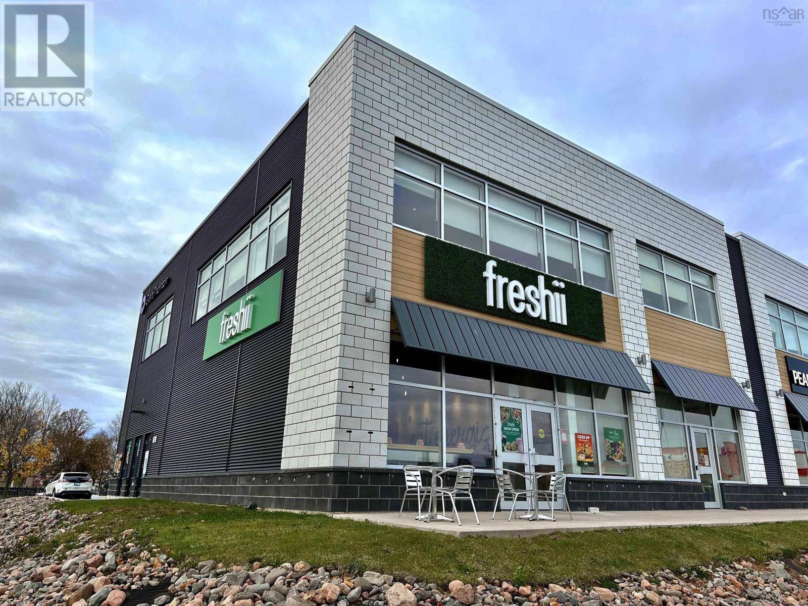 Truro, NS B2N5N6,245 Robie Street #204