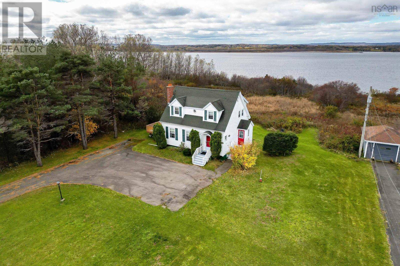 South Bar, NS B1N3H4,1883 New Waterford Highway