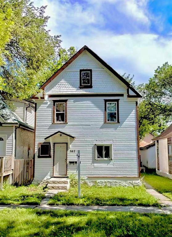 Winnipeg, MB R2W1P7,507 Boyd Avenue