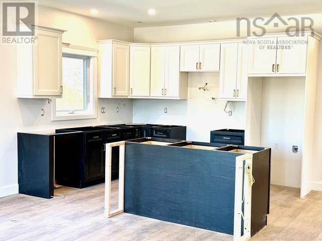 East Uniacke, NS B0N1Z0,121 Grandview Terrace