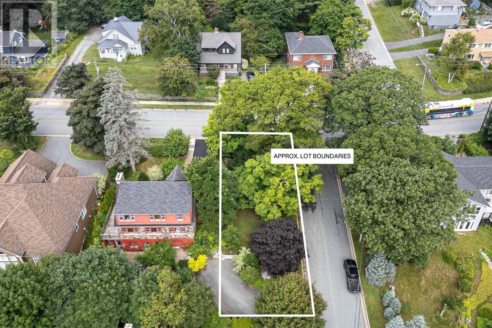 Dartmouth, NS B3A3R5,10B-2 Crichton Avenue