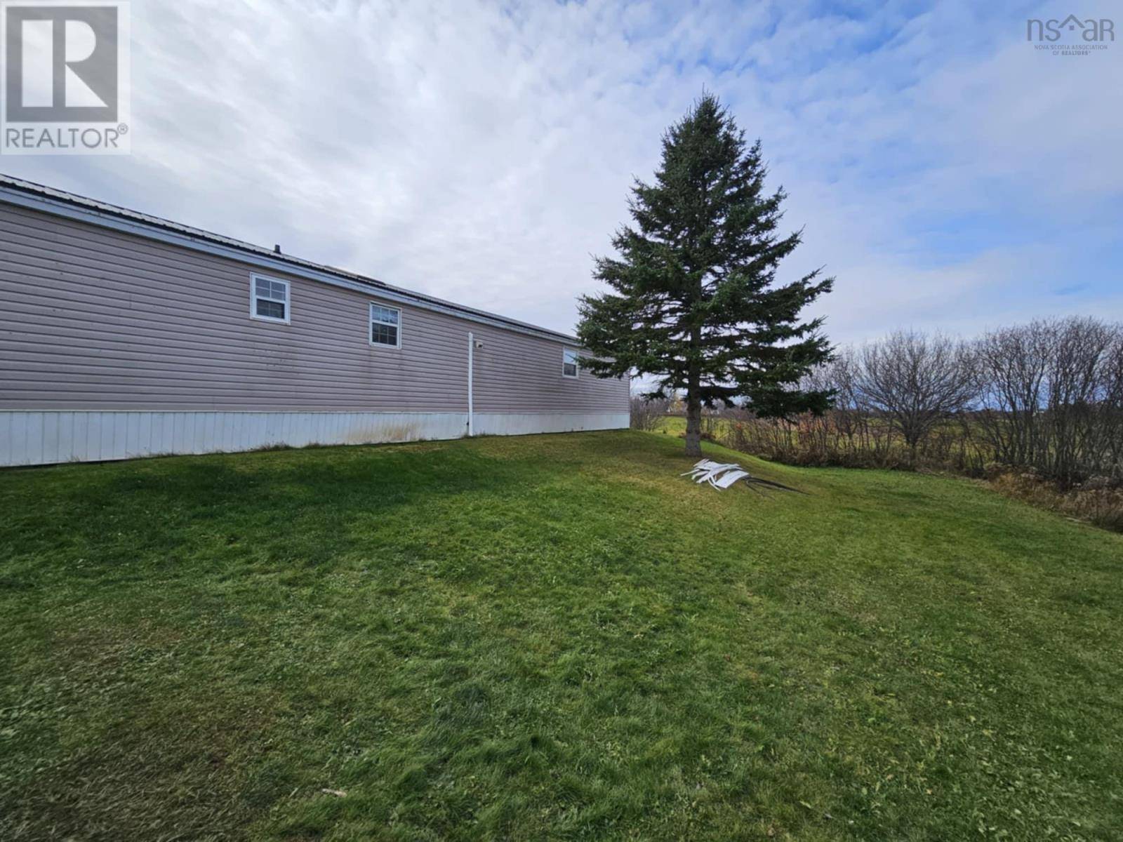 Salmon River, NS B6L4E2,1460 Salmon River Road