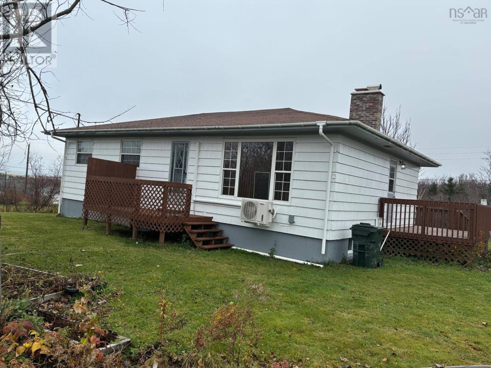 New Waterford, NS B1H4V1,685 Hulmes Lane