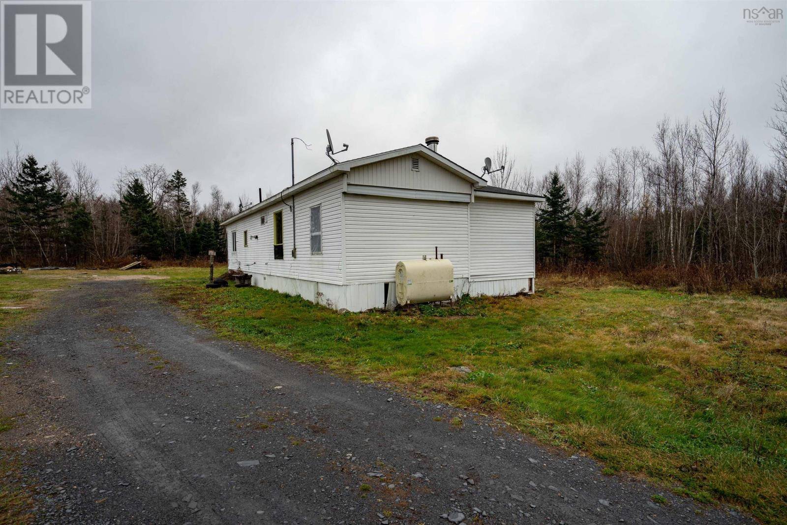 Paradise, NS B0S1R0,164 Leonard Road