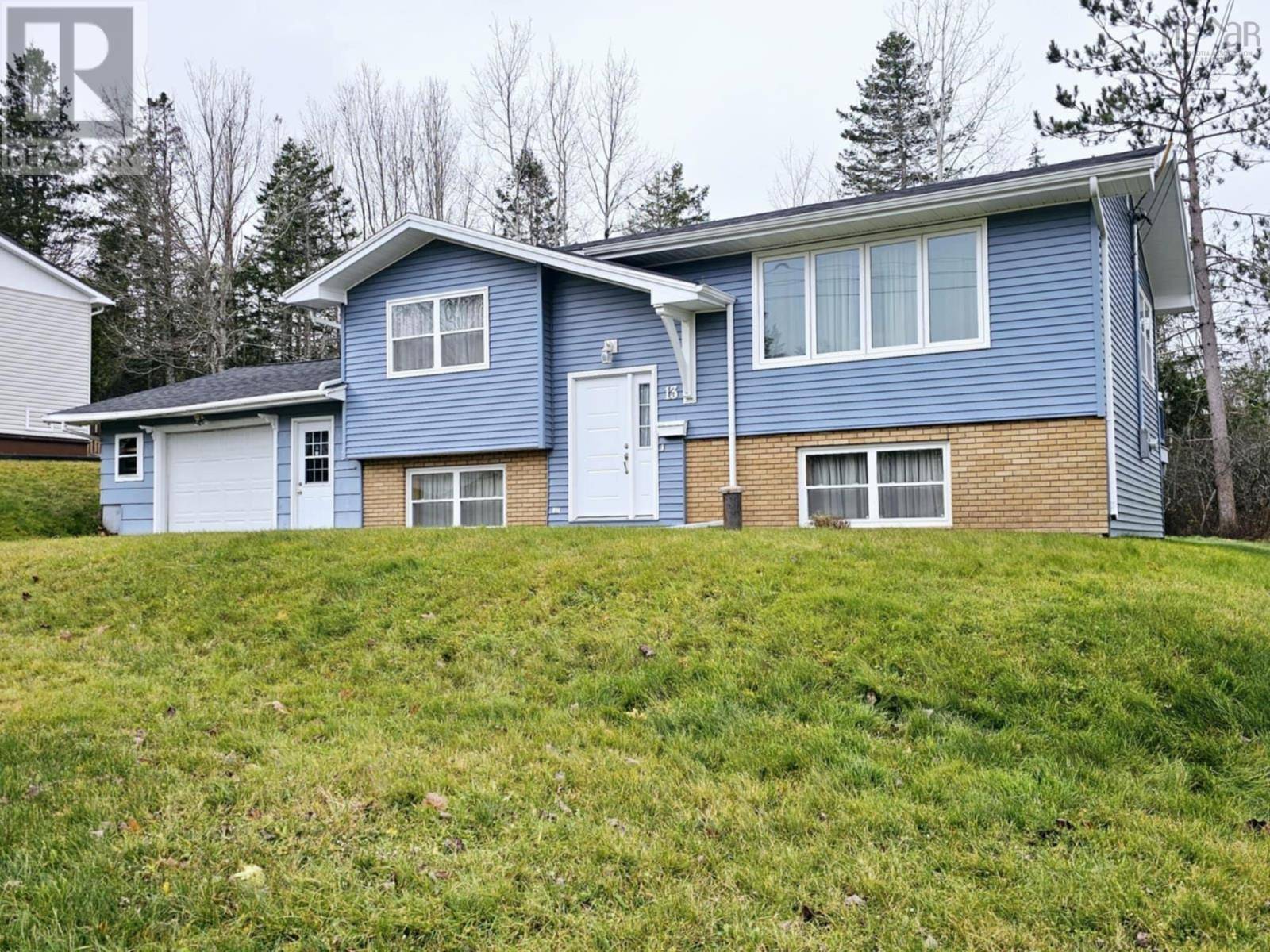 Salmon River, NS B2N5J2,13 Evergreen Drive