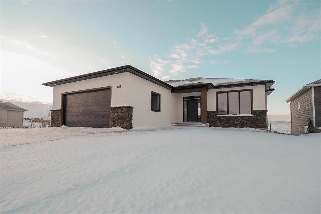 Niverville, MB R0A0A1,821 Turnberry Cove