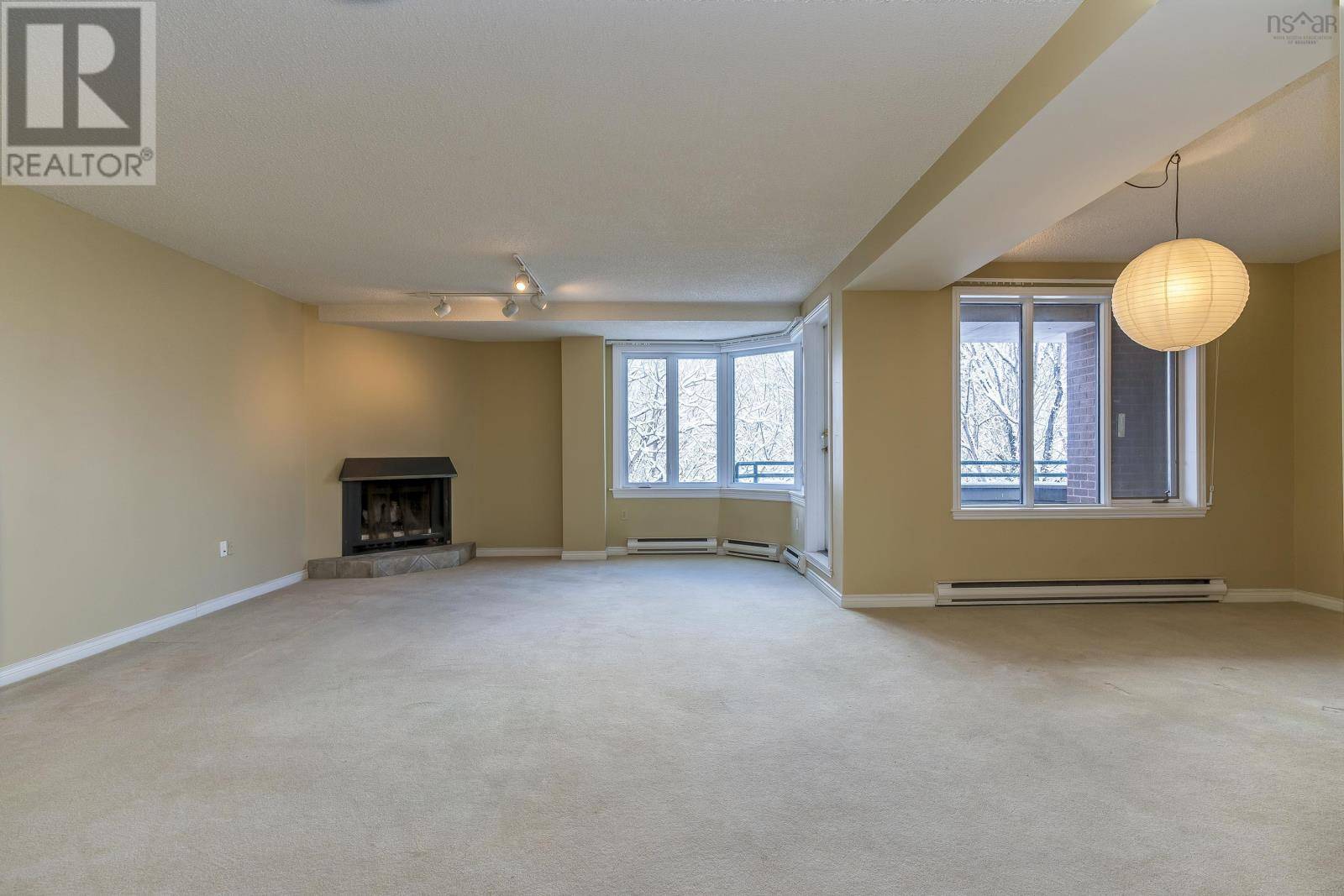 Halifax, NS B3H3Y8,1350 Oxford ST #110