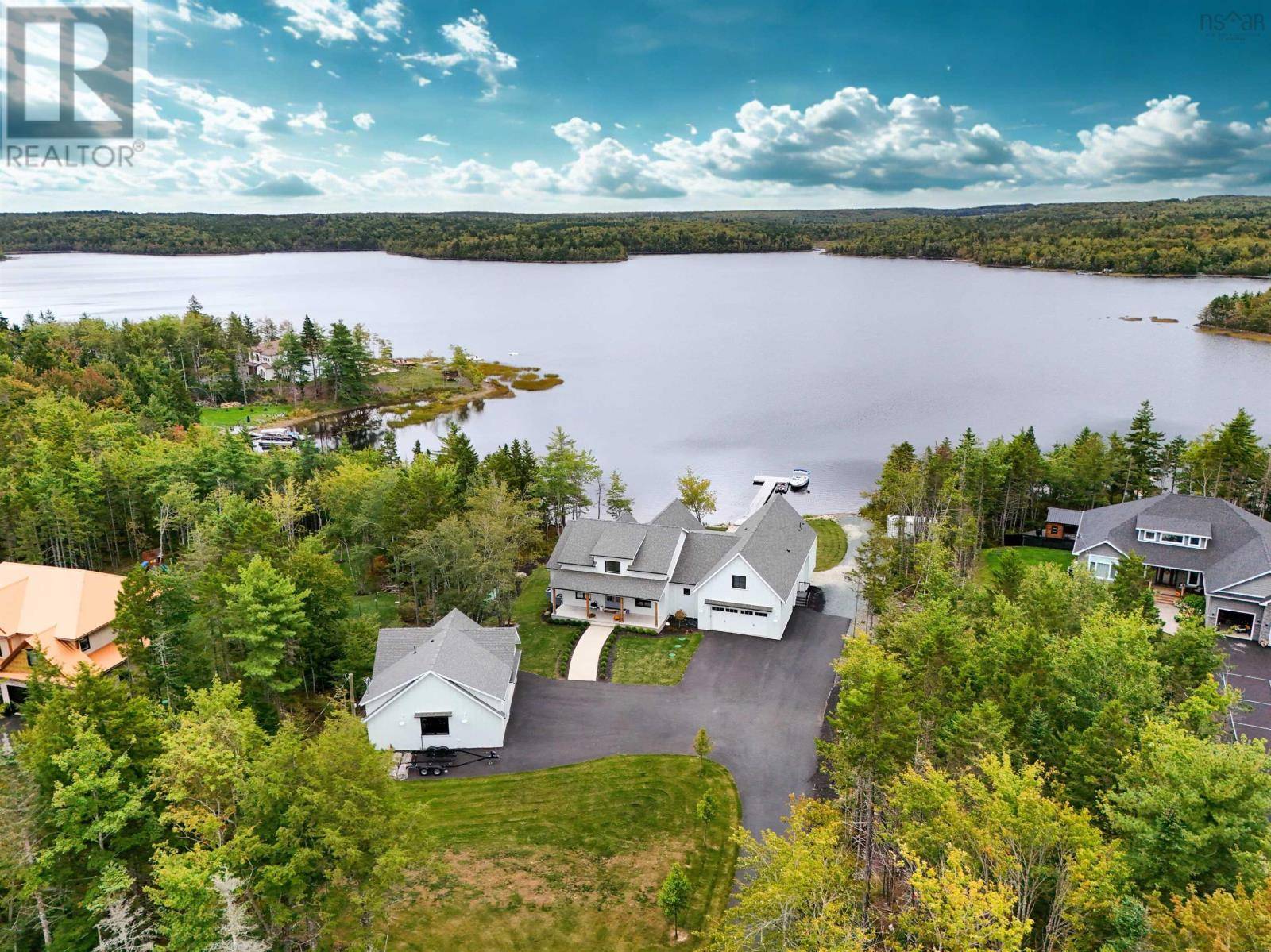 Middle Sackville, NS B4E0N6,480 McCabe Lake Drive