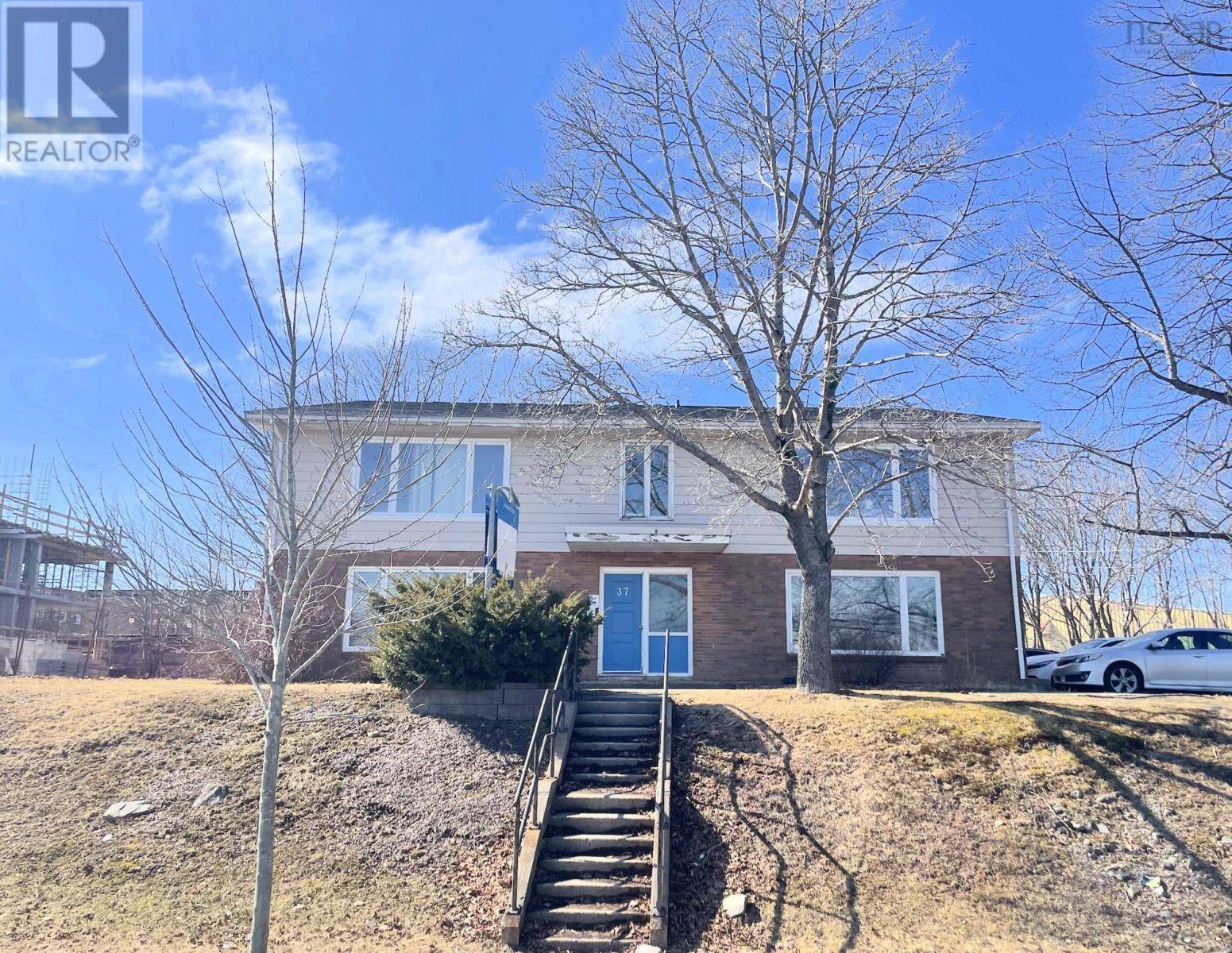 Dartmouth, NS B3A2L1,37 Leaman Drive