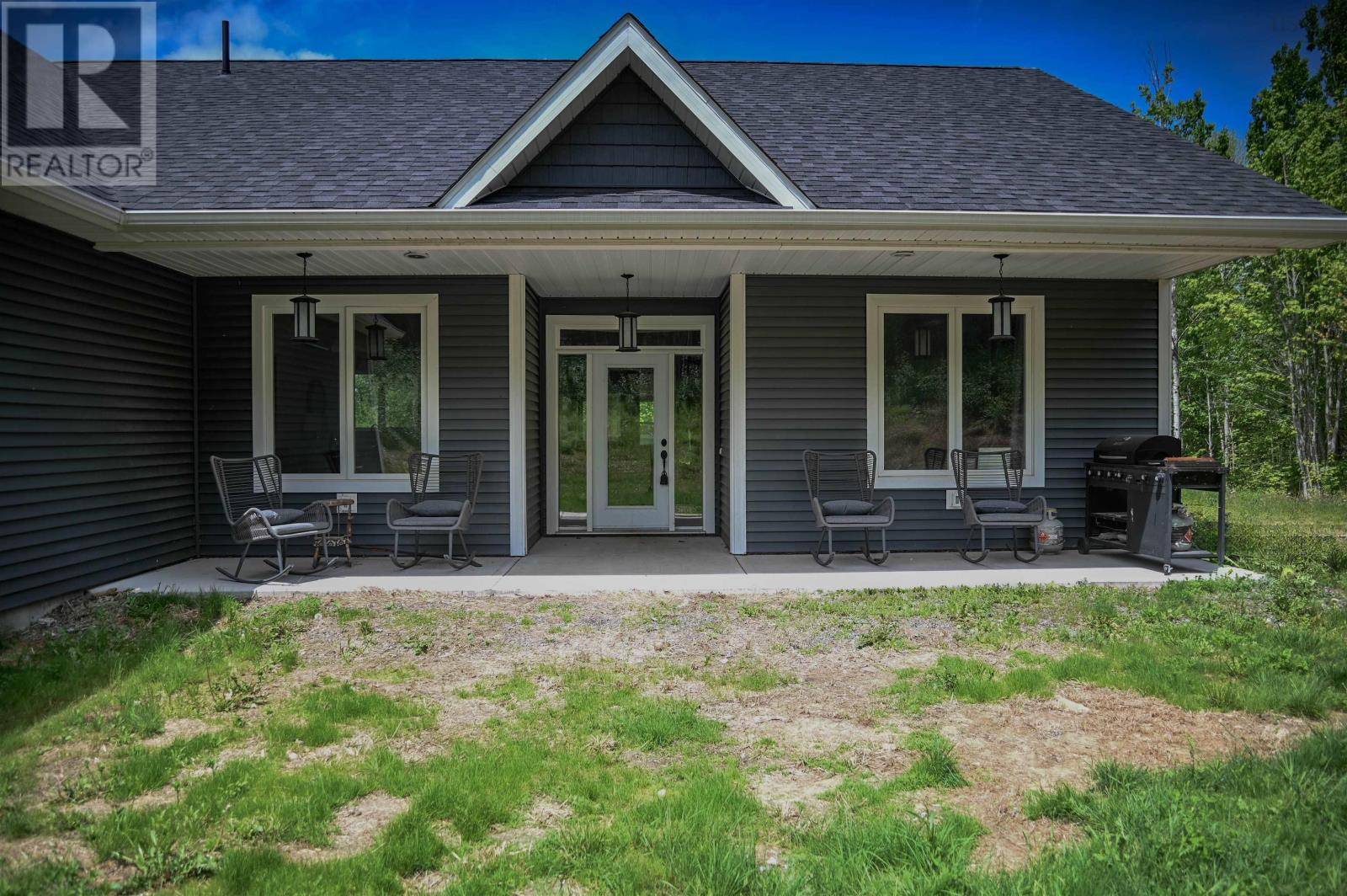 Rockland, NS B0P1E0,1130 Prospect Road