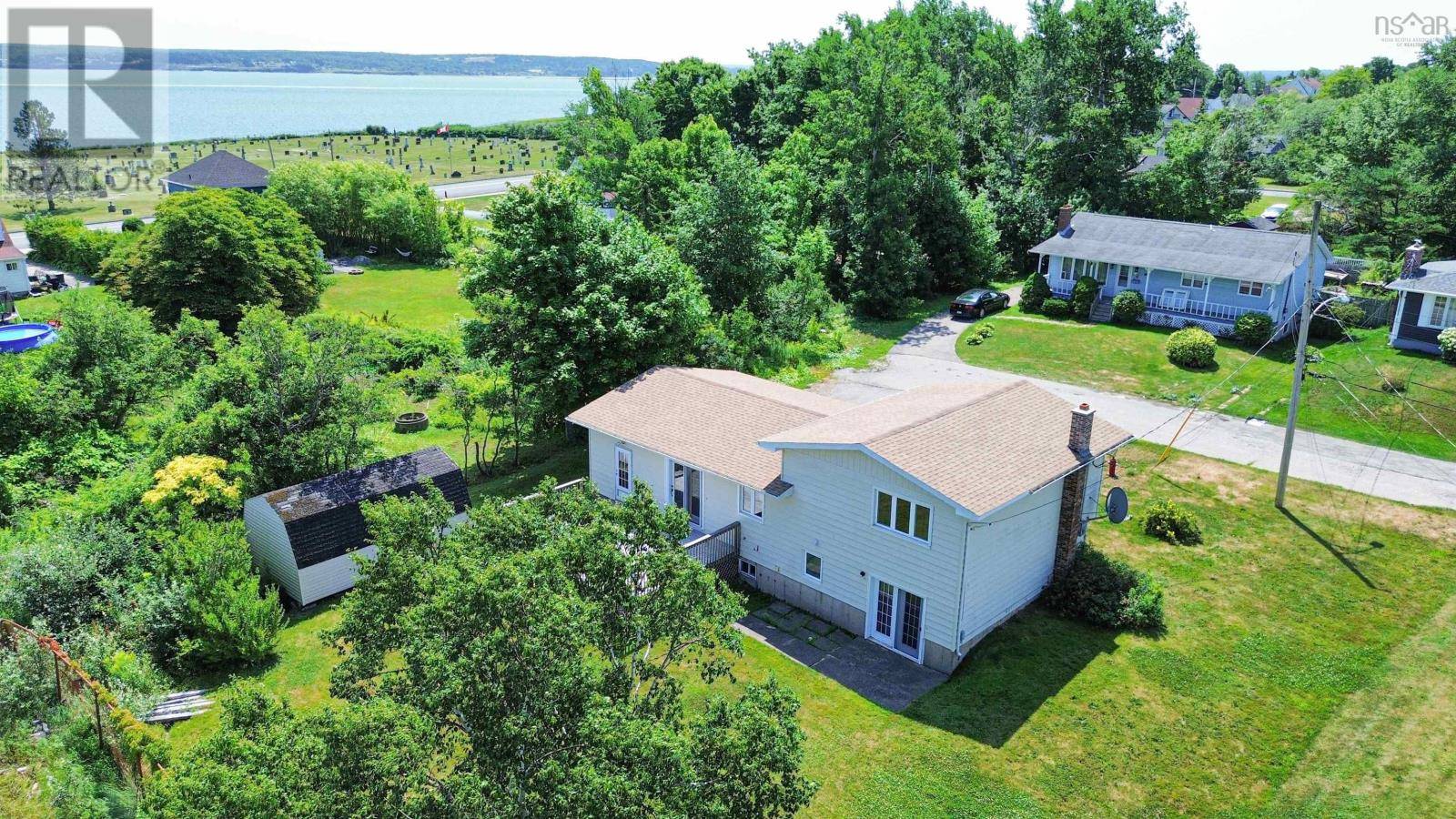 Sydney Mines, NS B1V2J3,137 William Street