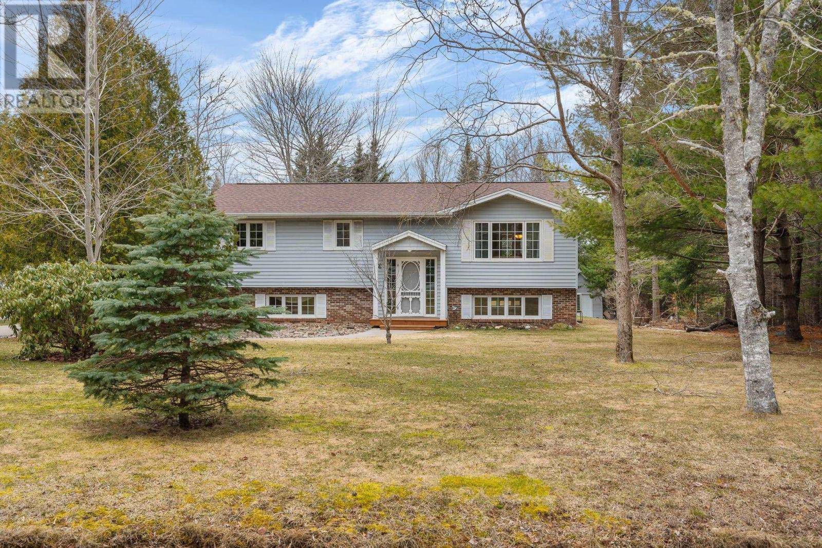 Windsor Junction, NS B2T1H4,8 Cumberland Way