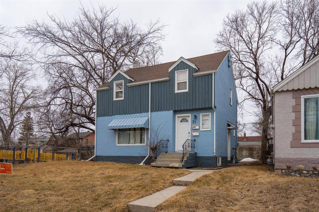 Winnipeg, MB R2N0H8,37 Hespeler Avenue