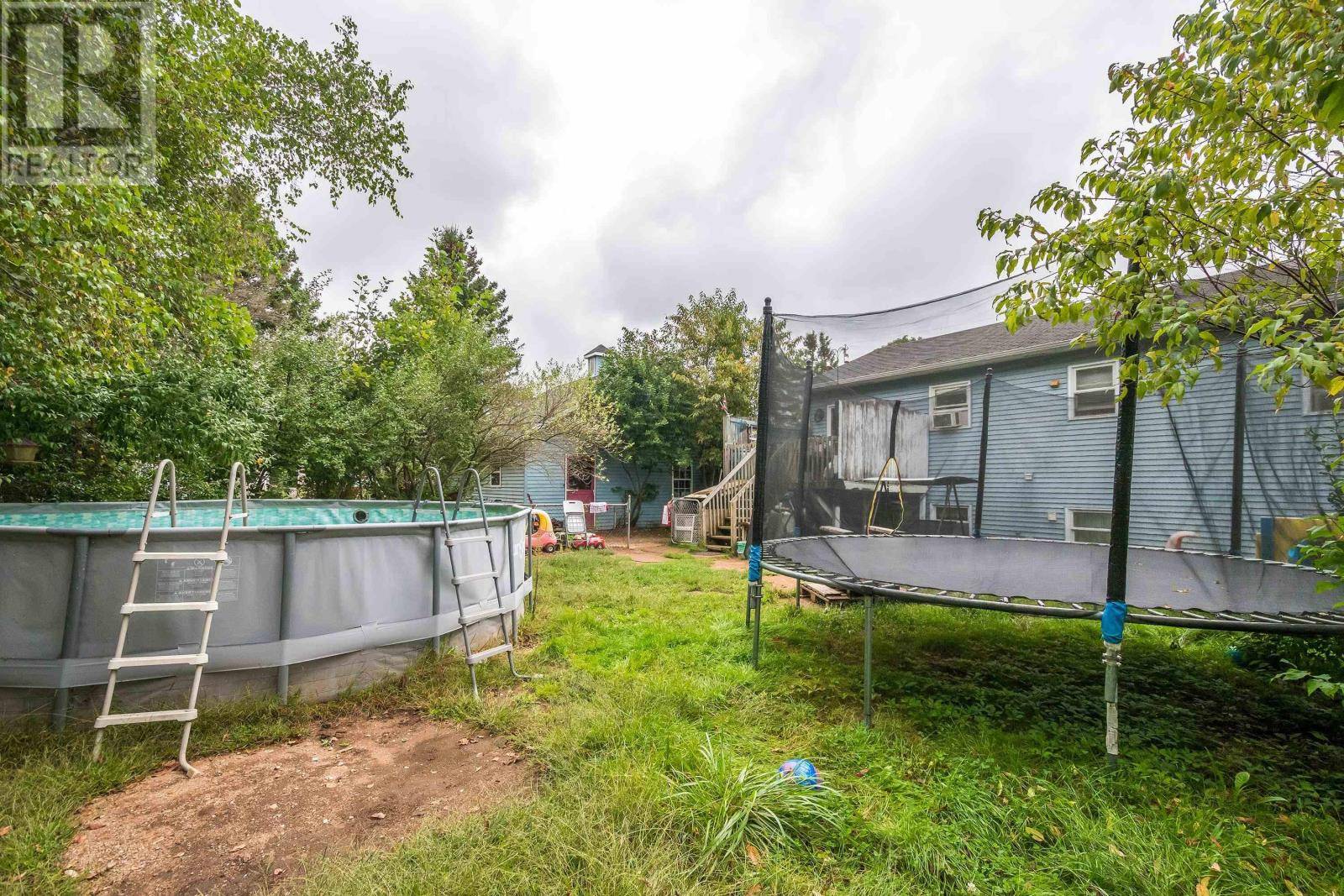 Nictaux, NS B0S1P0,3 Lorcon Street