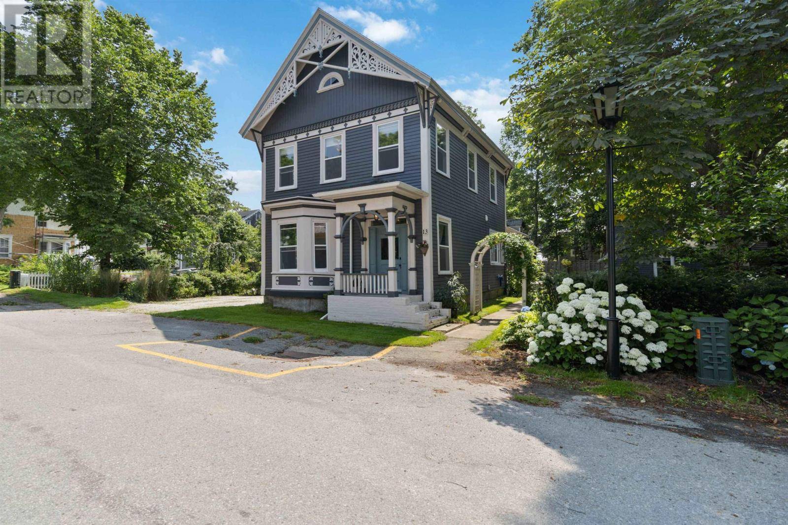 Shelburne, NS B0T1W0,13 John Street